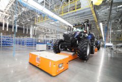 <b>现着中国高端农机配备制制的簇新面孔</b>